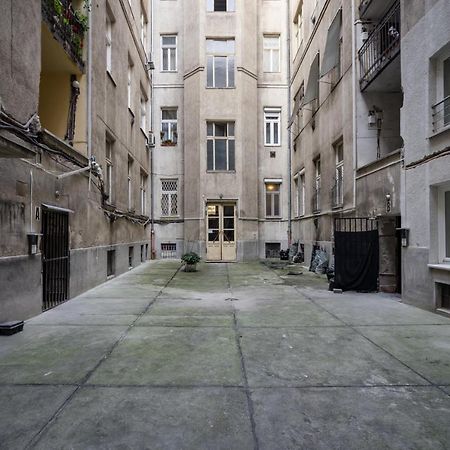 Bpr Simply Azure Apartment ブダペスト エクステリア 写真