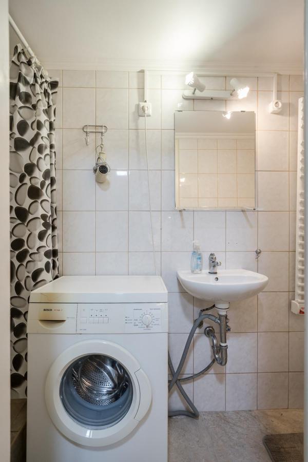 Bpr Simply Azure Apartment ブダペスト エクステリア 写真